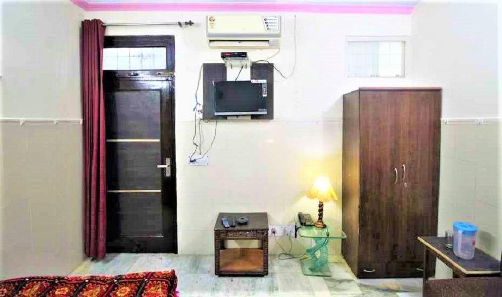 Central Guest House , Walk In Dargah & Markaz New Delhi Exterior photo
